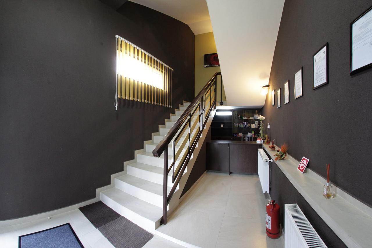 Pension Eurosandoor โซวาตา ภายนอก รูปภาพ