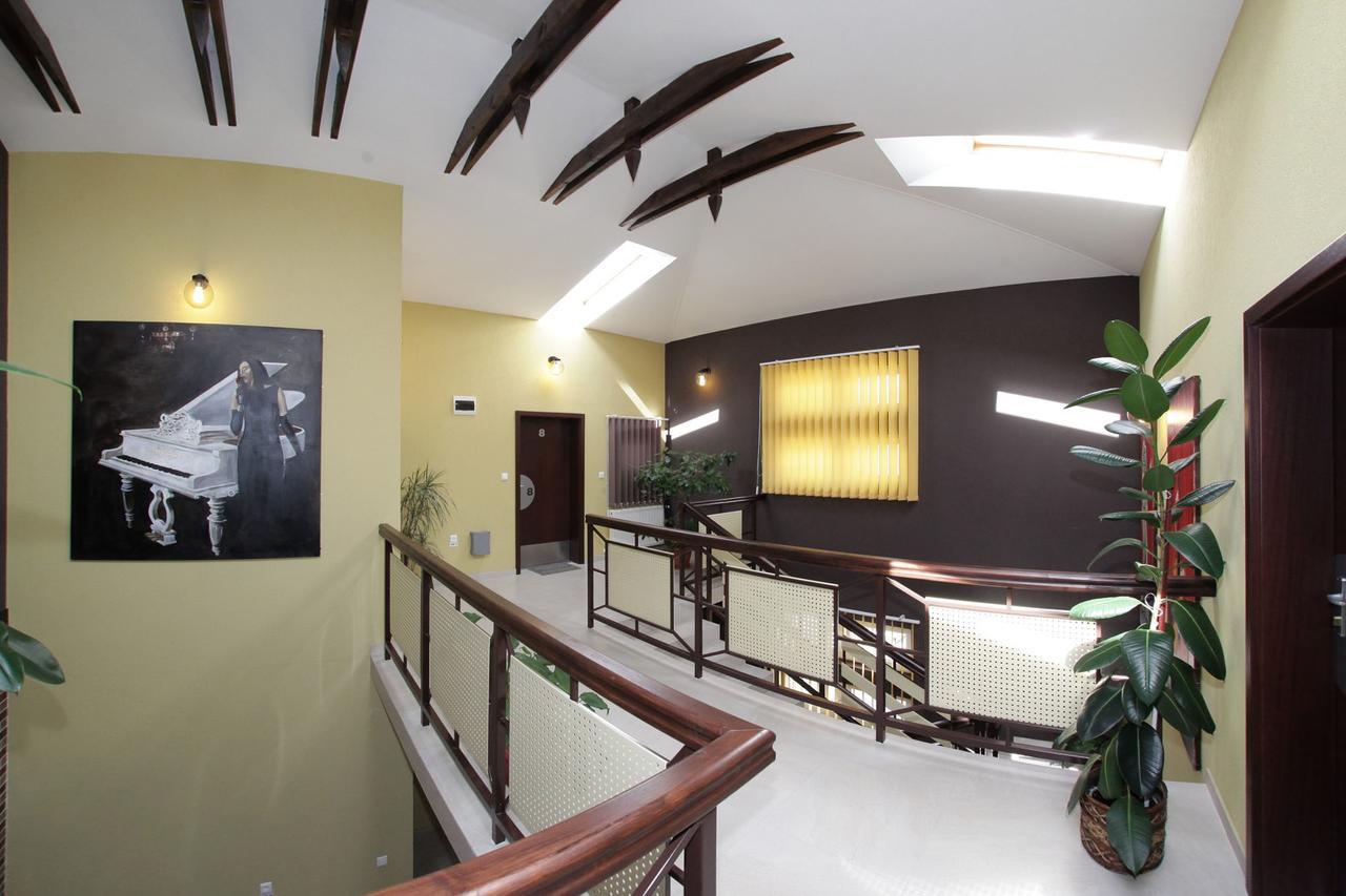 Pension Eurosandoor โซวาตา ภายนอก รูปภาพ